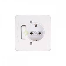 Elektrik Prizi Değişimi Nasıl Yapılır?